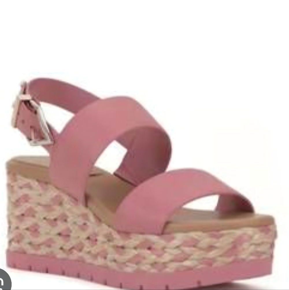 Vince Camuto Womens Miapelle Wedge Sandal. Pink. Size 9. NWOT